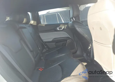 2024 Jeep Compass Latitude 4X4 from USA, damaged, VIN 3C4NJDBN1RT115645